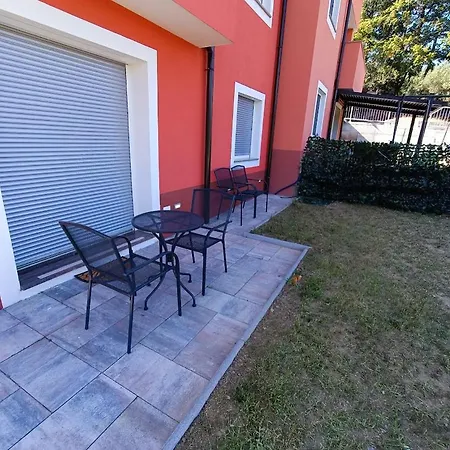 Apartma Lana