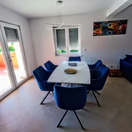 Apartma Lana * Koper