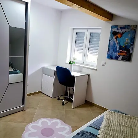 Apartma Lana Koper