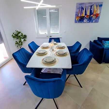 Apartma Lana