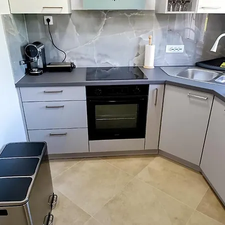 Apartma Lana * Koper
