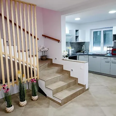 Apartma Lana Daire Koper