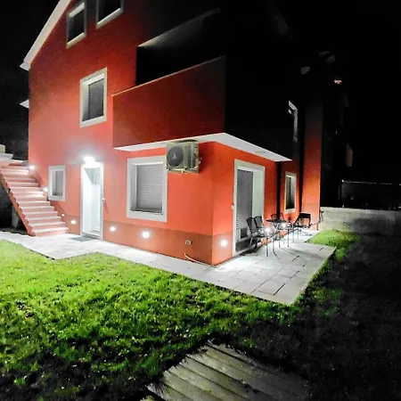 דירה Apartma Lana