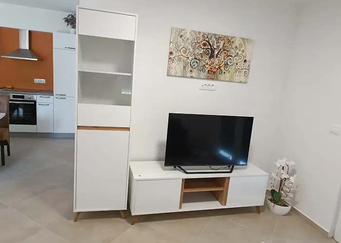Apartma Lana