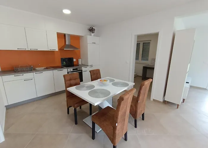 Apartma Lana * Capodistria
