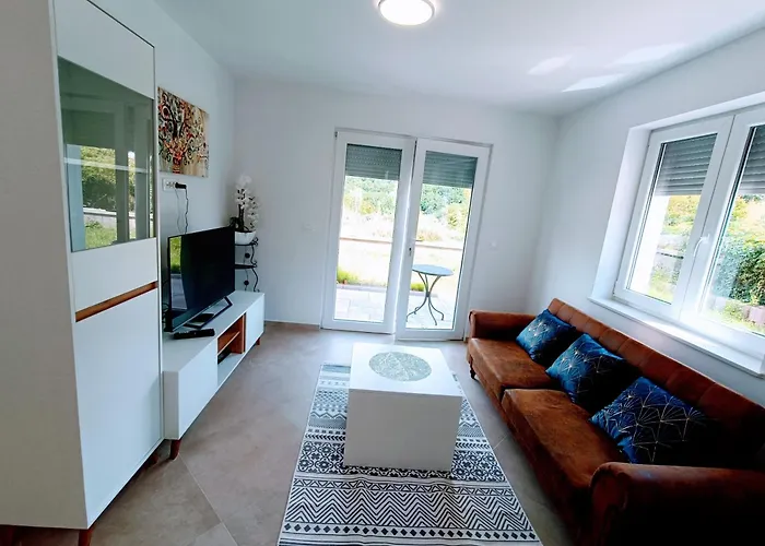 Apartma Lana Appartamento Capodistria