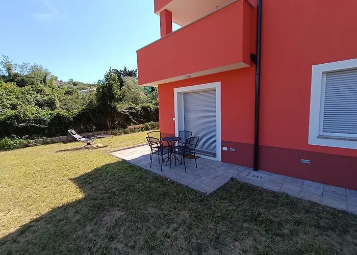 Apartma Lana Appartamento *