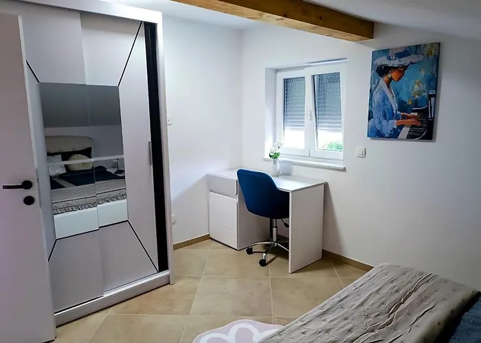 Apartma Lana Appartamento *