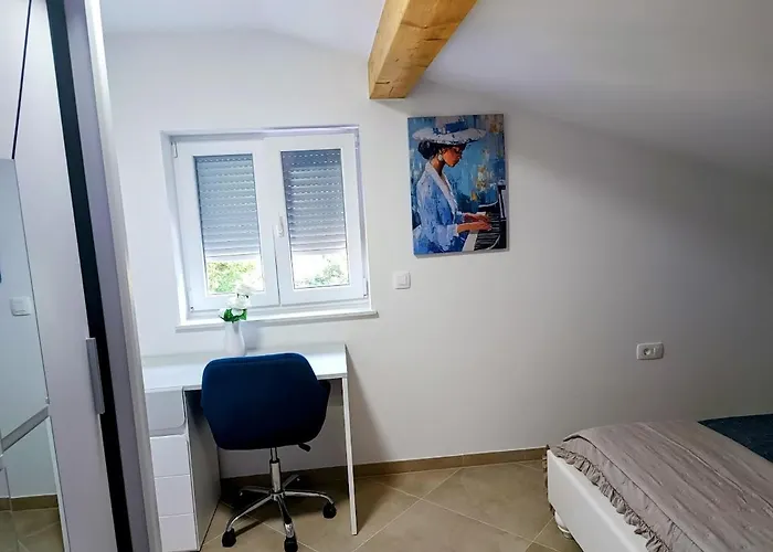 Apartma Lana Appartamento